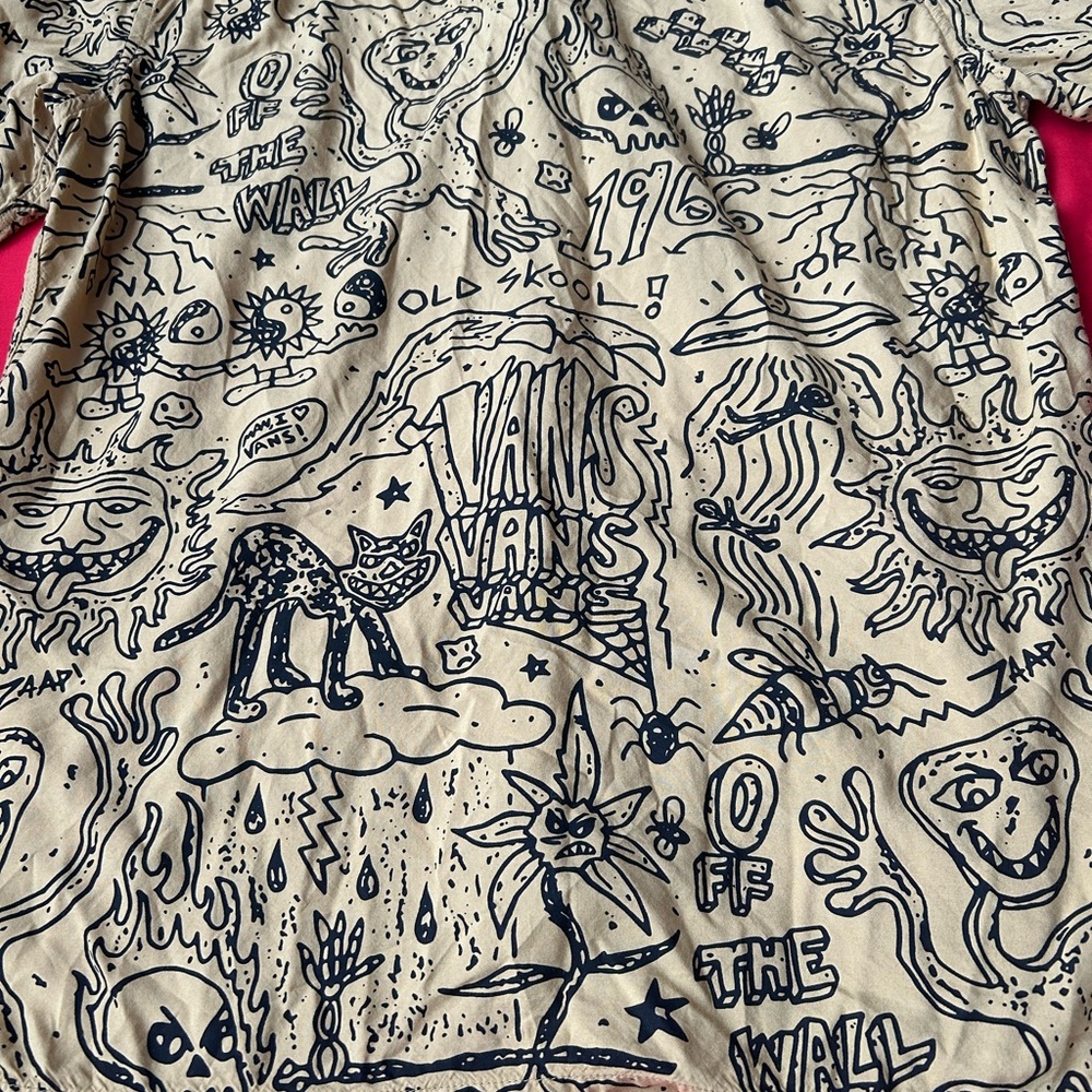 Vans Men's Short Sleeve Button Up Graphic Shirt - Picture 7 of 7